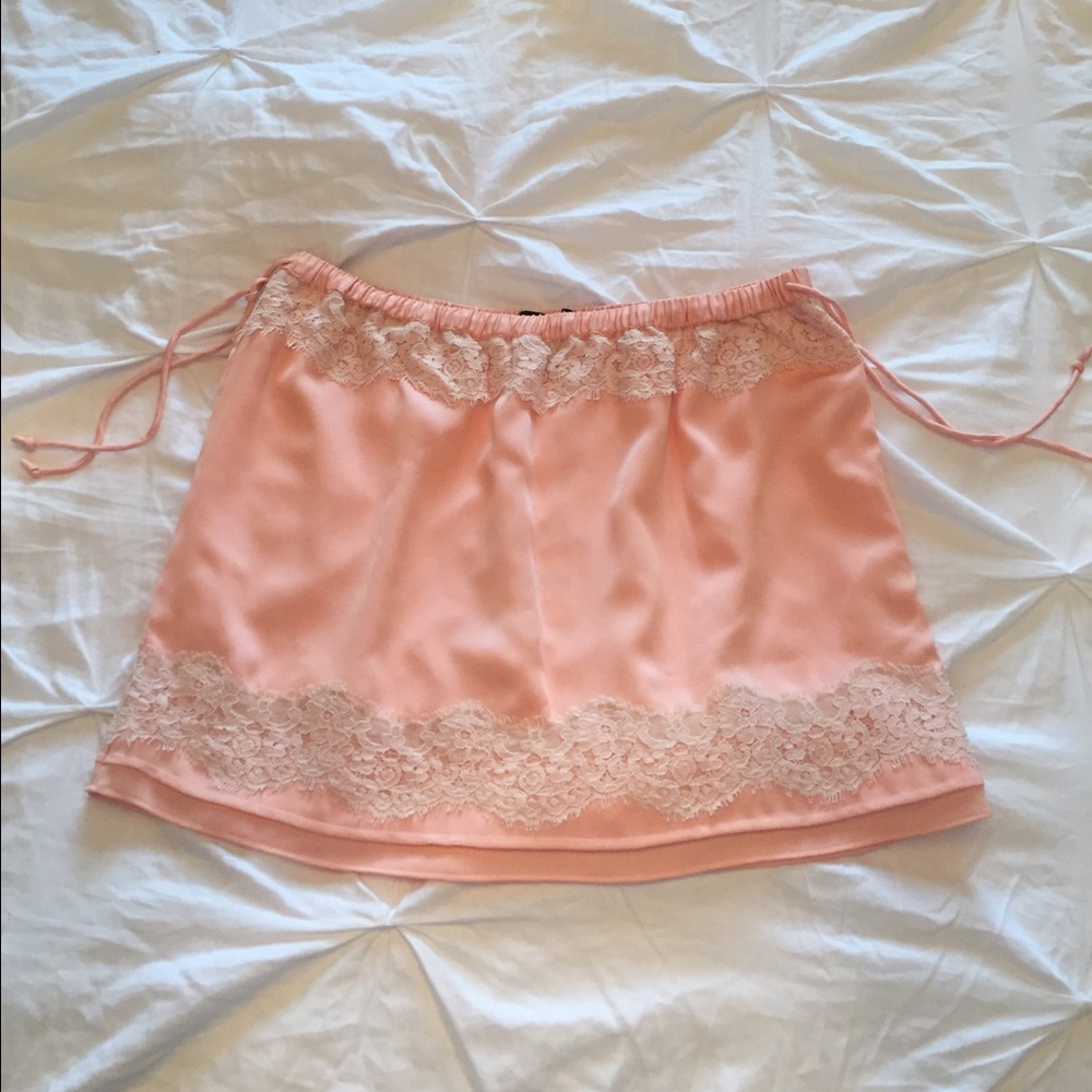 Banana Republic Blush Lace Skirt
